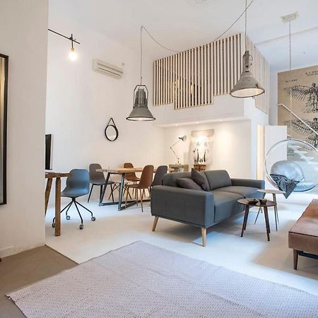Danube Riverside Designer Apartment In City Center Budapest Exteriör bild
